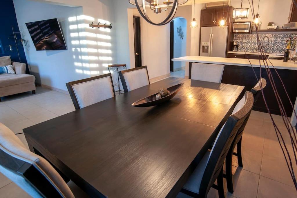 Clean&Equipped, 1-Floor 3-Bedroom Downtown House Ensenada Eksteriør billede
